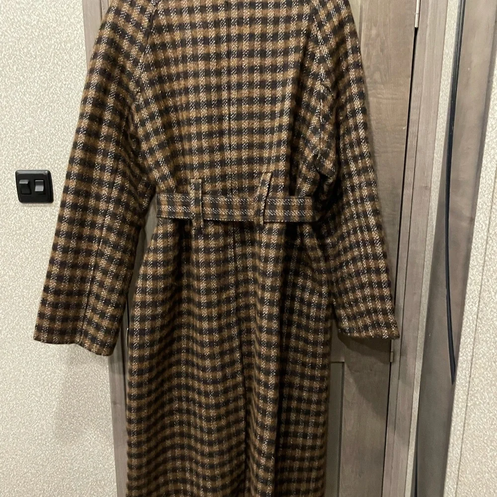 Women’s Coat From Frankie Shop - Picture 2 of 5